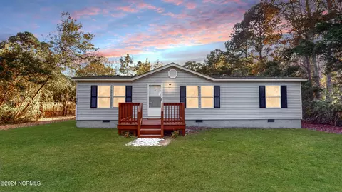 169 Ernest Gurganus Rd, Jacksonville, NC 28540