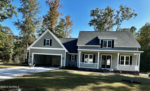 2500 Wild Turkey Rd, New Bern, NC 28562