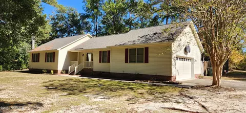 12501 Appin Rd, Laurinburg, NC 28352