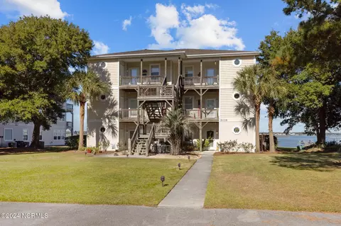 8628 Sound Drive A-3 Dr #BLDG 4, Emerald Isle, NC 28594