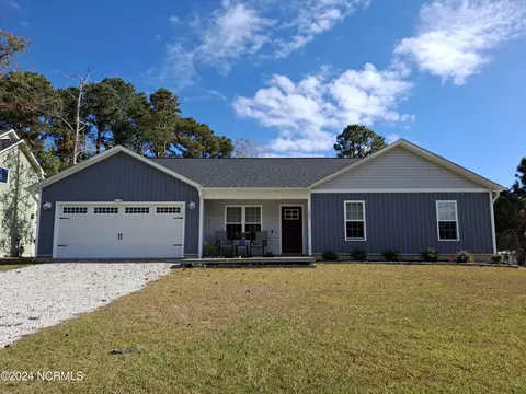 149 Bumps Creek Rd, Sneads Ferry, NC 28460
