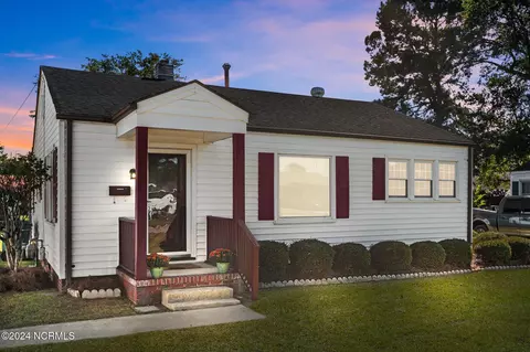 211 Speight Ave, Tarboro, NC 27886