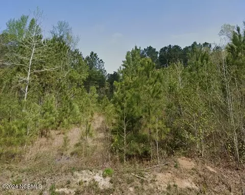 02 Patterson Rd, Kinston, NC 28504