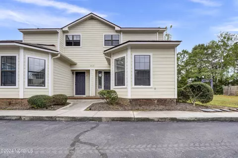 1723 S 41st St #F, Wilmington, NC 28403