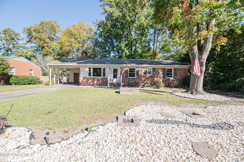2419 Slay Dr, Greenville, NC 27858