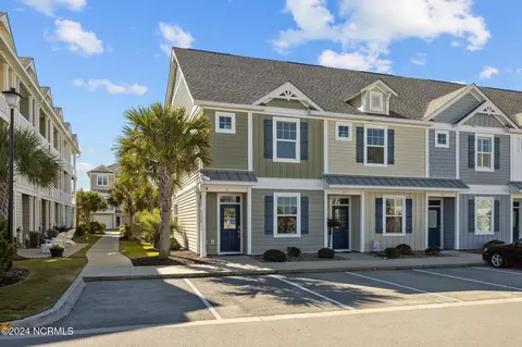 2800 W Fort Macon Rd #46, Atlantic Beach, NC 28512