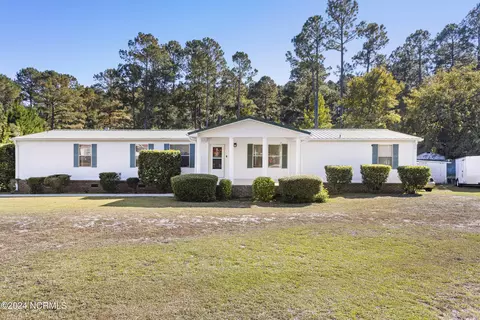 99 Jumpin Run Trl, Rocky Point, NC 28457