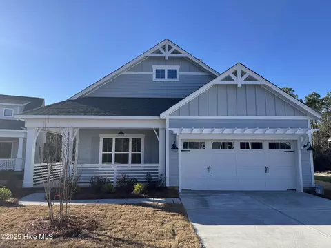162 Coburn Ct, Hampstead, NC 28443