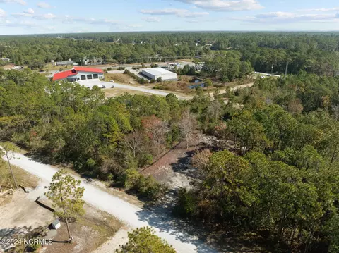 361 Sunset Rd, Boiling Spring Lakes, NC 28461 photo 9
