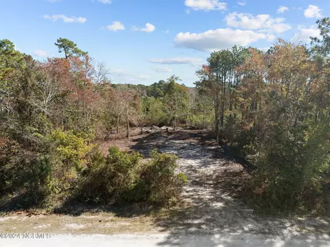 361 Sunset Rd, Boiling Spring Lakes, NC 28461