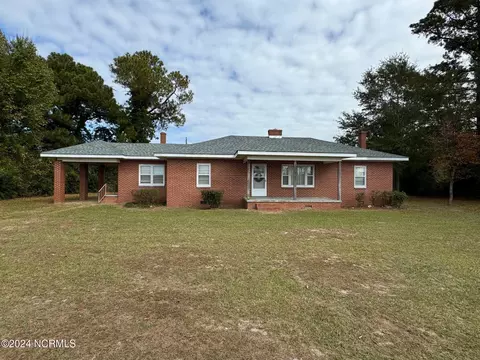5715 Trinity Church Rd, Magnolia, NC 28453