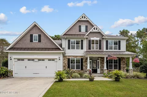106 Shoveler Ct, Sneads Ferry, NC 28460