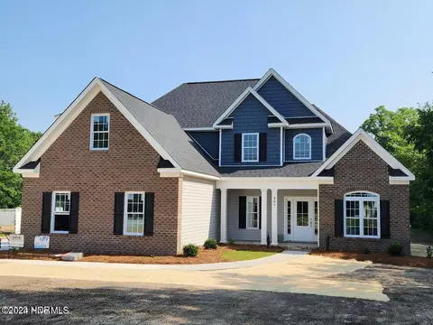1942 Tull Rd, Greenville, NC 27858