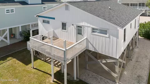 413 38th St, Sunset Beach, NC 28468 photo 6