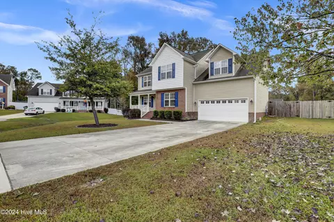 164 Louie Ln, Jacksonville, NC 28540