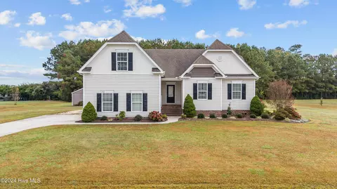 102 New Colony Dr, Moyock, NC 27958