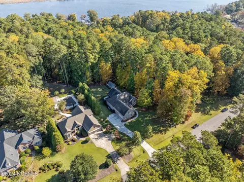 View/Area - 909 Potomac Dr, Chocowinity, NC 27817 photo 2 of 10