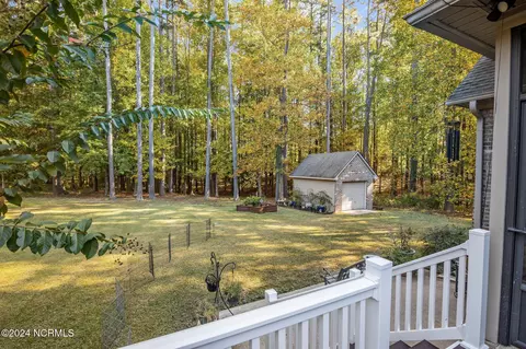 Exterior - 909 Potomac Dr, Chocowinity, NC 27817 photo 4 of 9