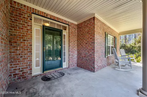 110 Sanderling Ct, Hampstead, NC 28443 photo 5