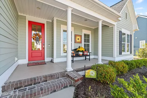4405 Devonswood Dr, Southport, NC 28461