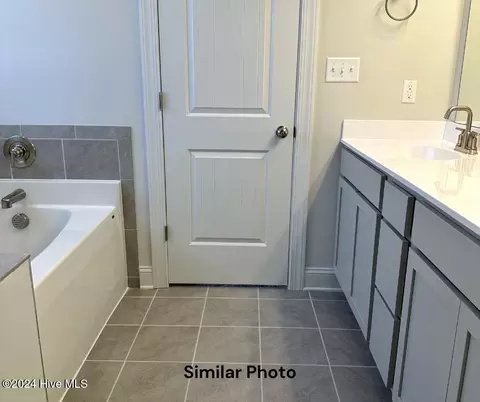 724 Secession Ln, Jacksonville, NC 28546 photo 23