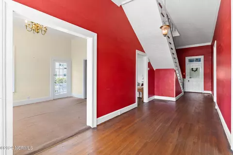 Entry Way - 950 Main St, Fair Bluff, NC 28439 photo 2 of 5