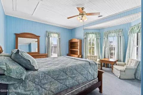 Bedroom - 950 Main St, Fair Bluff, NC 28439 photo 10 of 12