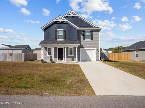 405 Hope Ln, Holly Ridge, NC 28445