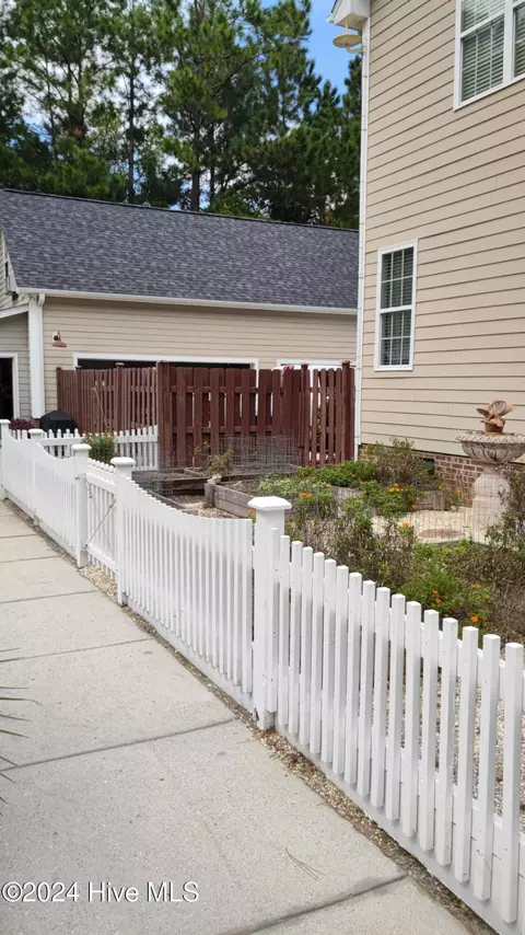 Exterior - 310 Headwaters Dr, Hampstead, NC 28443 photo 12 of 13