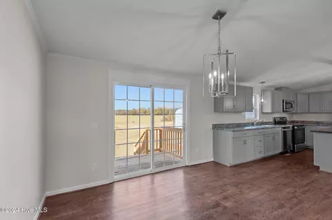 2252 Albert Langston Rd, Deep Run, NC 28525 photo 8