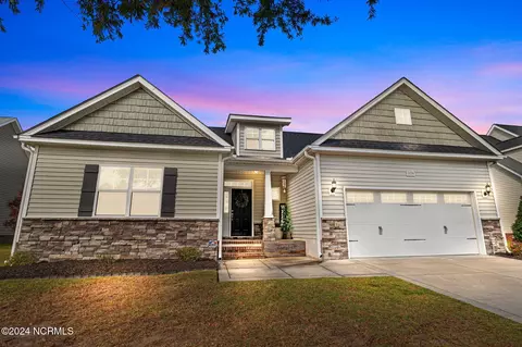 1124 Katie Ln, Greenville, NC 27834