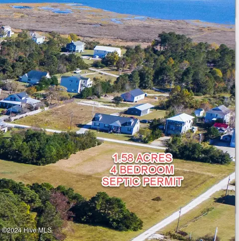 1 Shark Landing, Hampstead, NC 28443 photo 2