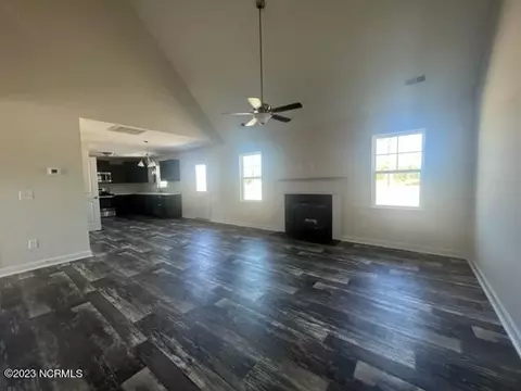 Living - 428 Windermere Rd, Hubert, NC 28539 photo 8 of 8