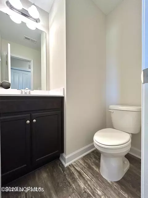 Bath - 428 Windermere Rd, Hubert, NC 28539 photo 1 of 7