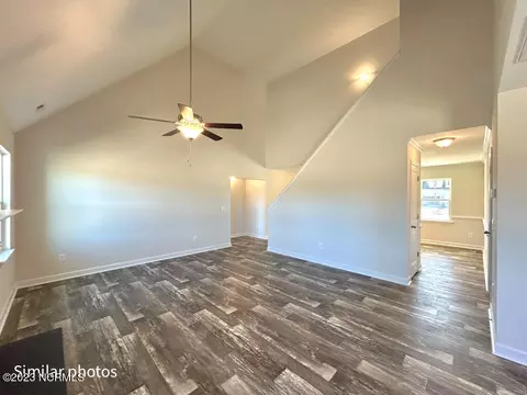 Living - 428 Windermere Rd, Hubert, NC 28539 photo 5 of 8