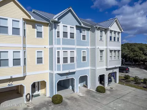 515 N New River Dr #C, Surf City, NC 28445
