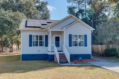 610 Sharease Cir, Wilmington, NC 28405