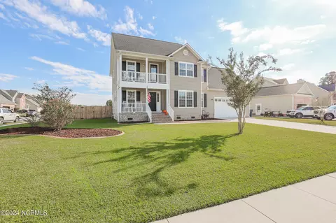 114 Glenburney Dr, Jacksonville, NC 28540
