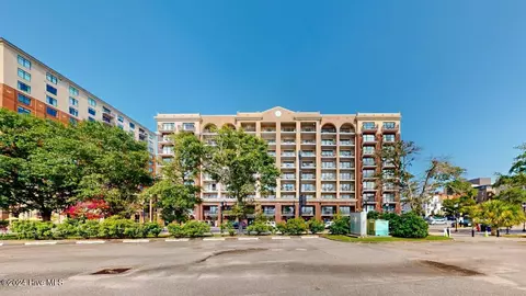 106 N Water St #802, Wilmington, NC 28401