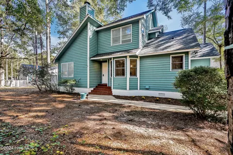 598 Folly Dr SE, Bolivia, NC 28422