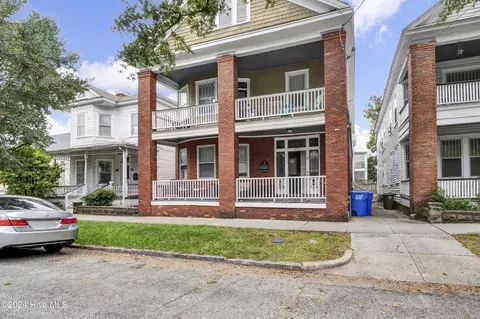 403 Dock St, Wilmington, NC 28401