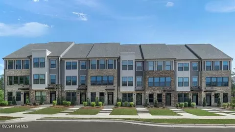 5035 Chinook Ln, Charlotte, NC 28217