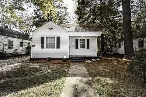 921 O Berry St, Rocky Mount, NC 27803