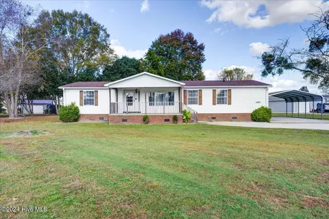 409 Gracie Farms Rd, New Bern, NC 28560