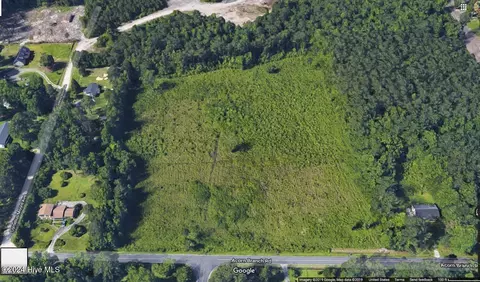 2800 Acorn Branch Rd, Wilmington, NC 28405