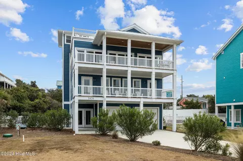 5420 Ocean Dr, Emerald Isle, NC 28594