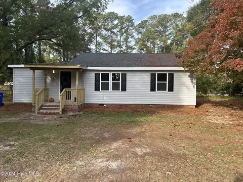 1404 E Fourteenth St, Greenville, NC 27858
