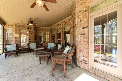 Exterior - 163 Santee Dr, Chocowinity, NC 27817 photo 10 of 20
