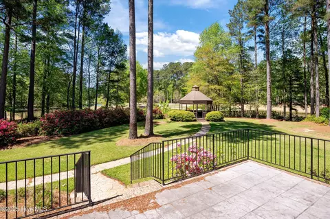 Exterior - 163 Santee Dr, Chocowinity, NC 27817 photo 9 of 20