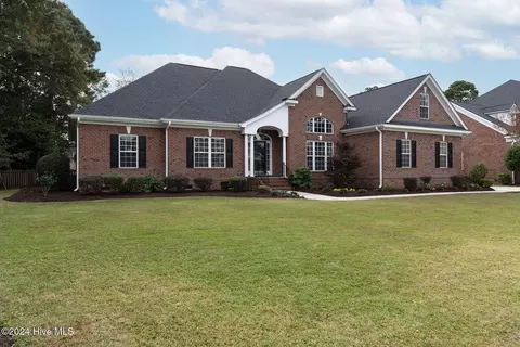 136 Clairidge Dr, Wilmington, NC 28412